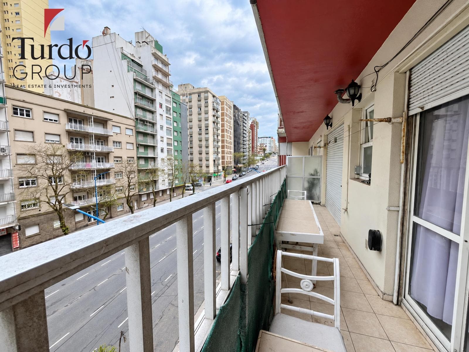 VENTA 3 Ambientes con Balcón y Espacio de COCHERA | Zona Plaza Colón / Güemes
