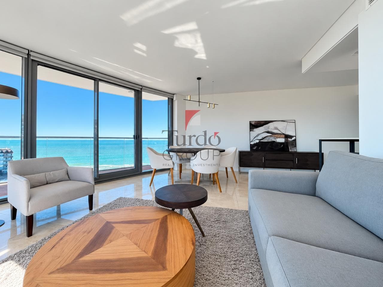 VENTA 3 AMBIENTES CON VISTA AL MAR Y COCHERA DOBLE | PLAYA CHICA