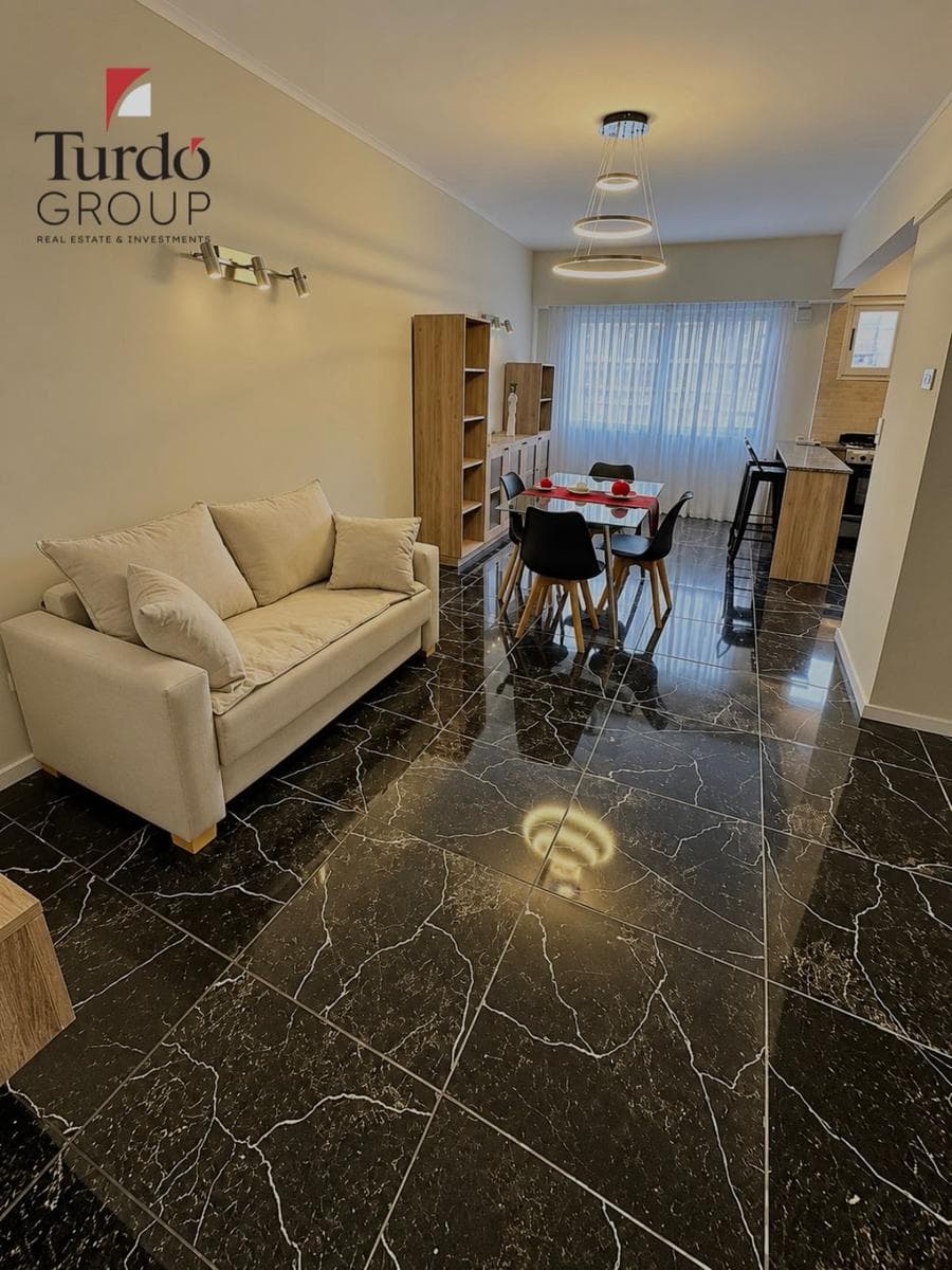 Departamento en VENTA, 2 ambientes, zona CENTRO